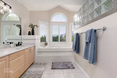 1209 E Bear Hollow Cv, Draper, UT 84020 - Photo 32