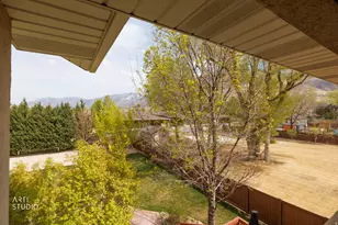 1209 E Bear Holw Cv, Draper, UT 84020 - Photo 36