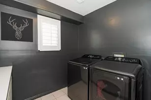 7335 S Quartz Hill Dr, West Jordan, UT 84081 - Photo 22