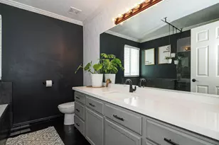 7335 S Quartz Hill Dr, West Jordan, UT 84081 - Photo 32