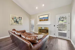 819 N Juniperpoint Dr, Salt Lake City, UT 84103 - Photo 12