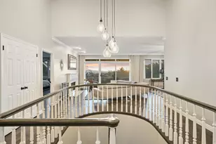 819 N Juniperpoint Dr, Salt Lake City, UT 84103 - Photo 6