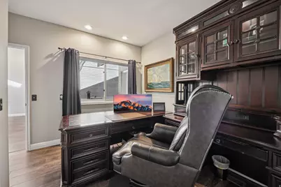 819 N Juniperpoint Dr, Salt Lake City, UT 84103 - Photo 20