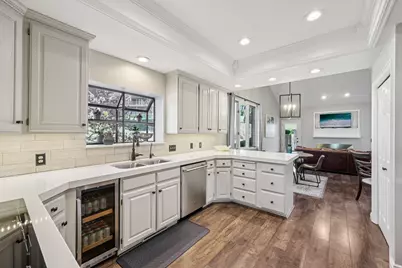 819 N Juniperpoint Dr, Salt Lake City, UT 84103 - Photo 8