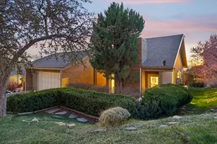 819 N Juniperpoint Dr, Salt Lake City, UT 84103 - Photo 4