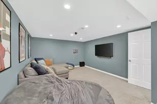 9609 S Tj Dr E, Sandy, UT 84070 - Photo 20