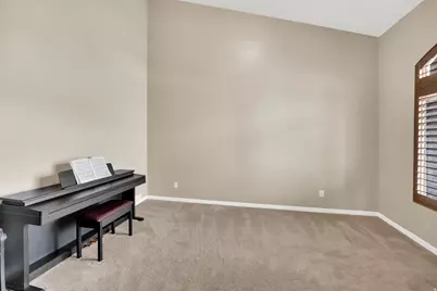 2141 W Aspen Wood Loop N, Lehi, UT 84048 - Photo 12