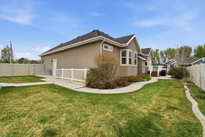 1690 N 60 W, North Ogden, UT 84404 - Photo 30