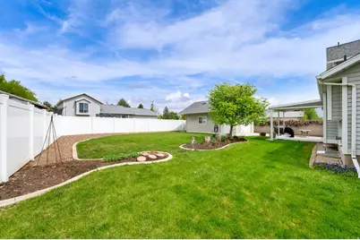 1886 W 8250 S #13, West Jordan, UT 84088 - Photo 10