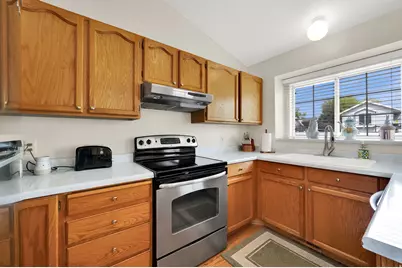 1886 W 8250 S #13, West Jordan, UT 84088 - Photo 14
