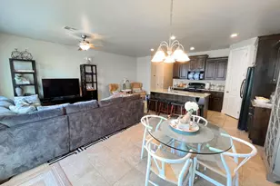 4154 E Torrey Pines Dr, Washington, UT 84780 - Photo 8