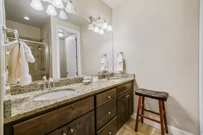 4154 E Torrey Pines Dr, Washington, UT 84780 - Photo 18