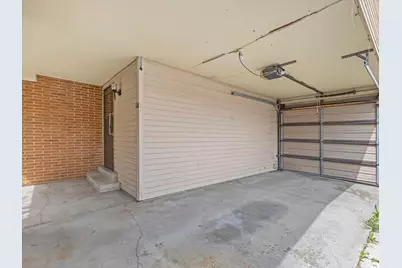 1204 E Iris Ln, Millcreek, UT 84106 - Photo 26