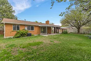 1204 E Iris Ln, Millcreek, UT 84106 - Photo 30