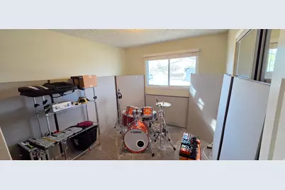 345 E 1830 S, Orem, UT 84058 - Photo 26