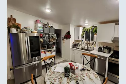 61 W Sunset Dr N, Layton, UT 84041 - Photo 4