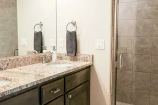 4285 E Razor Ridge Dr, Washington, UT 84780 - Photo 14