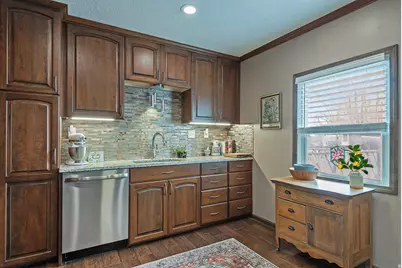 332 N Main St, North Salt Lake, UT 84054 - Photo 14