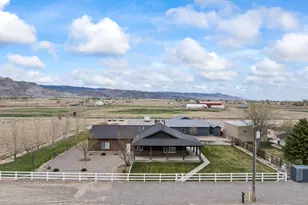 1165 E Austin Dr, Elsinore, UT 84724 - Photo 92