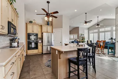 163 E 1400 S, Kaysville, UT 84037 - Photo 8