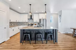 6281 W Copper Hawk Dr, South Jordan, UT 84009 - Photo 2