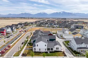 6281 W Copper Hawk Dr, South Jordan, UT 84009 - Photo 38