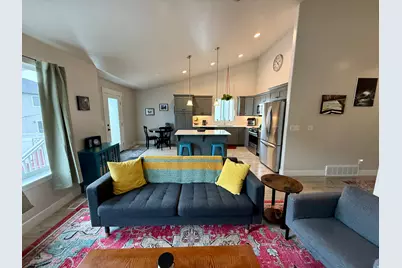 128 N Foxmoor Way, Saratoga Springs, UT 84045 - Photo 12