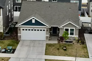 128 N Foxmoor Way, Saratoga Springs, UT 84045 - Photo 2