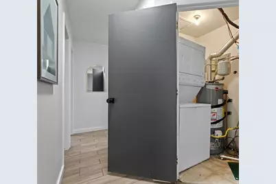 475 S 400 W #D1, Provo, UT 84601 - Photo 20