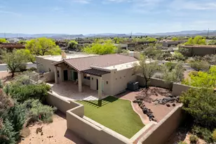 30 W Bedrock Cir N, Santa Clara, UT 84765 - Photo 2