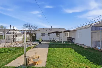 280 S 320 W, Tooele, UT 84074 - Photo 16