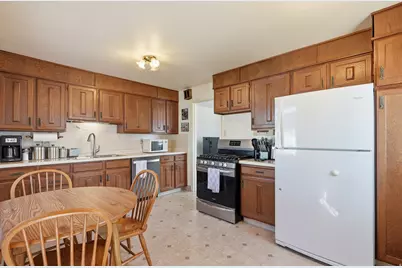 280 S 320 W, Tooele, UT 84074 - Photo 2