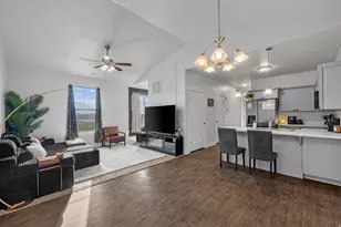 1994 N 3330 W, Lehi, UT 84043 - Photo 6