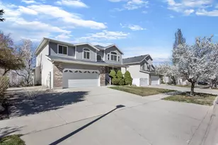 169 Manilla Dr, Draper, UT 84020 - Photo 4