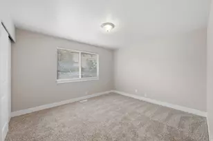 4909 W Sakura Ct, West Jordan, UT 84081 - Photo 12