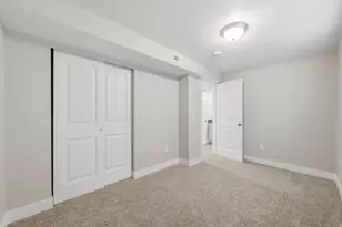 4909 W Sakura Ct, West Jordan, UT 84081 - Photo 18