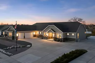 278 E Larsen Ln, Harrisville, UT 84404 - Photo 1