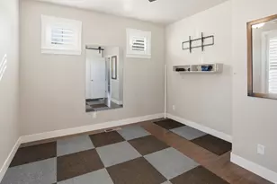 278 E Larsen Ln, Harrisville, UT 84404 - Photo 14