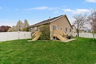 2249 W Craig Ln, Syracuse, UT 84075 - Photo 18