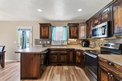 2249 W Craig Ln, Syracuse, UT 84075 - Photo 22