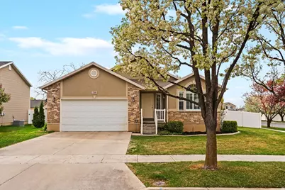 2249 W Craig Ln, Syracuse, UT 84075 - Photo 1
