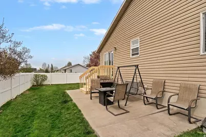 2249 W Craig Ln, Syracuse, UT 84075 - Photo 20