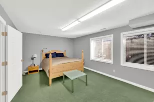 2198 E Iverson Woods Pl, Holladay, UT 84117 - Photo 26