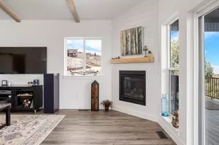 831 W Sunrise Cir, Garden City, UT 84028 - Photo 12