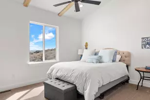 831 W Sunrise Cir, Garden City, UT 84028 - Photo 20