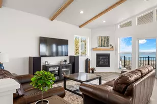 831 W Sunrise Cir, Garden City, UT 84028 - Photo 10