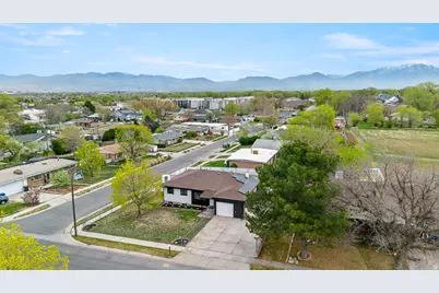 3649 S 5725 W, West Valley, UT 84128 - Photo 34