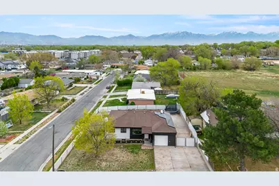 3649 S 5725 W, West Valley, UT 84128 - Photo 38