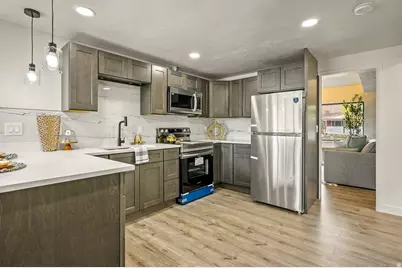 3649 S 5725 W, West Valley, UT 84128 - Photo 4