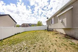 6432 W Hollister Way S, Herriman, UT 84096 - Photo 46
